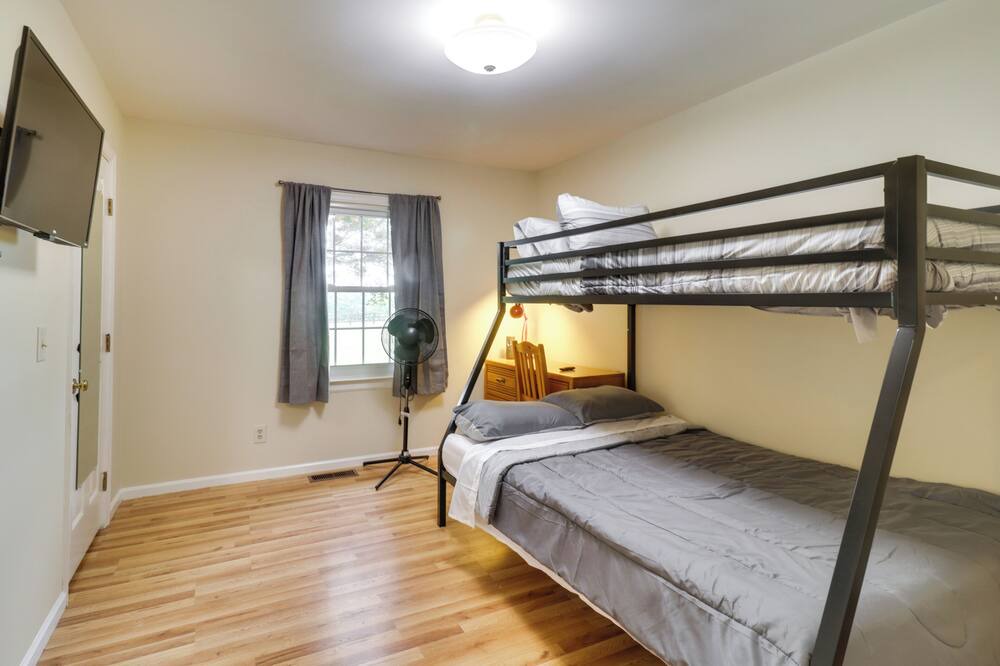 Photo of Bedroom in Rochelle