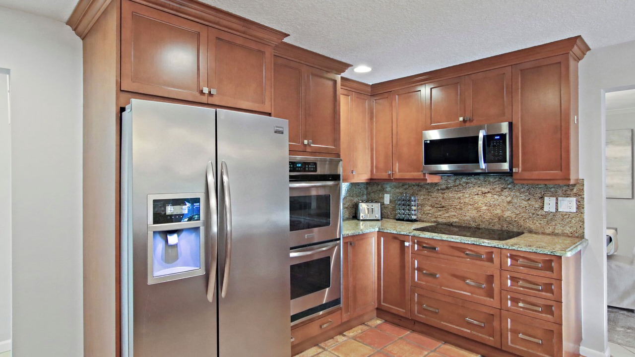 Photo of Kitchen in Lake Ida Shores