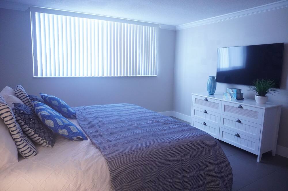 Photo of Bedroom in Boca Raton