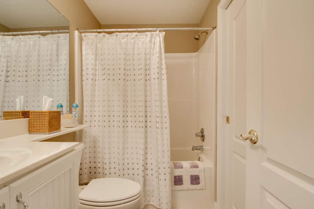 Photo of Bathroom in Crisfield