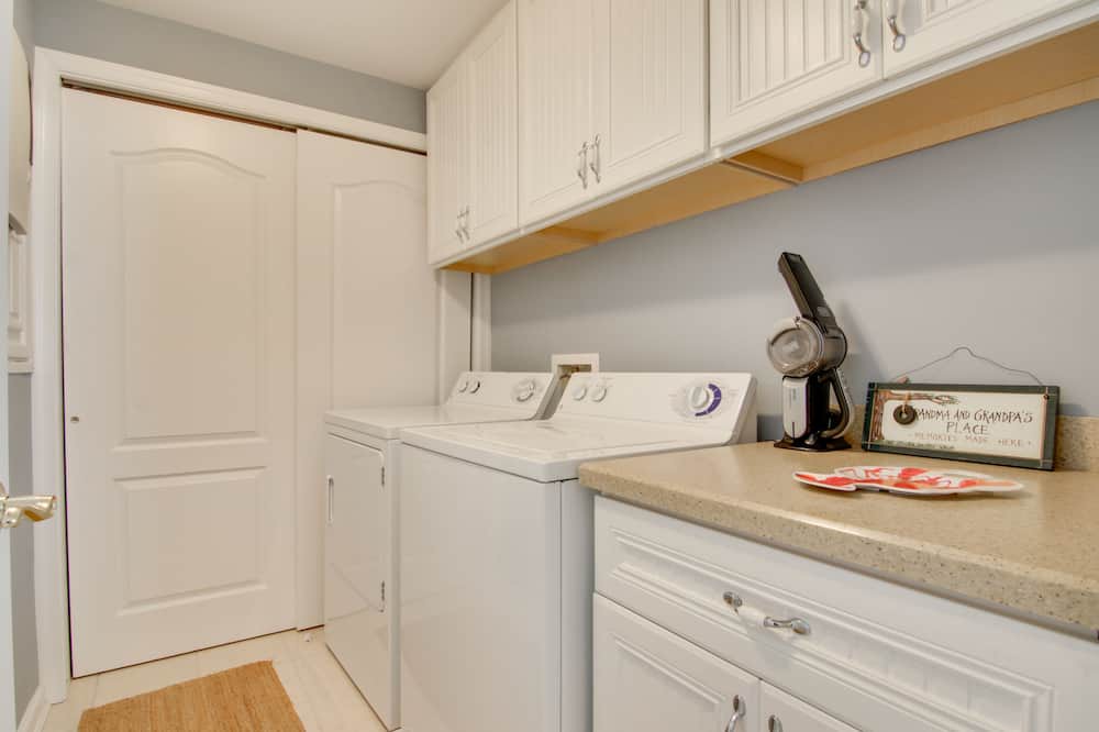 Photo of Bedroom in Crisfield