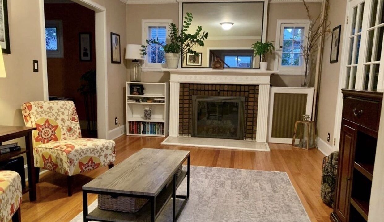 Photo of Livingroom in Albany