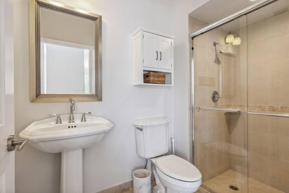 Photo of Bathroom in Lighthouse Point