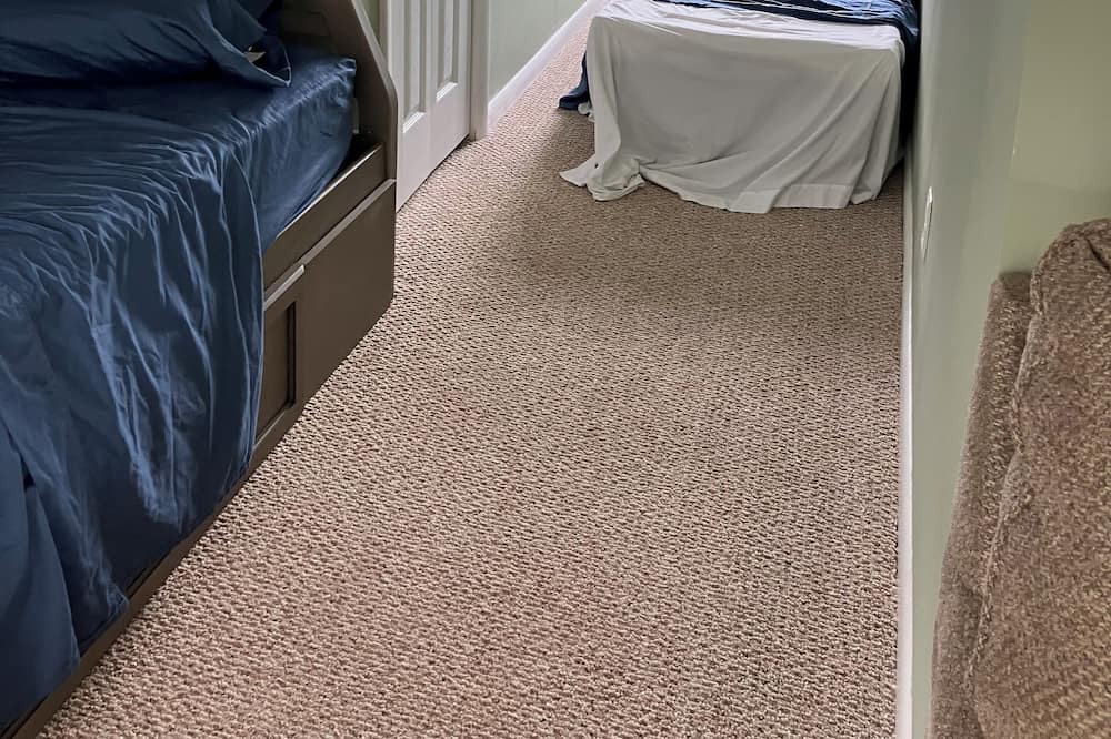 Photo of Bedroom in Green Creek