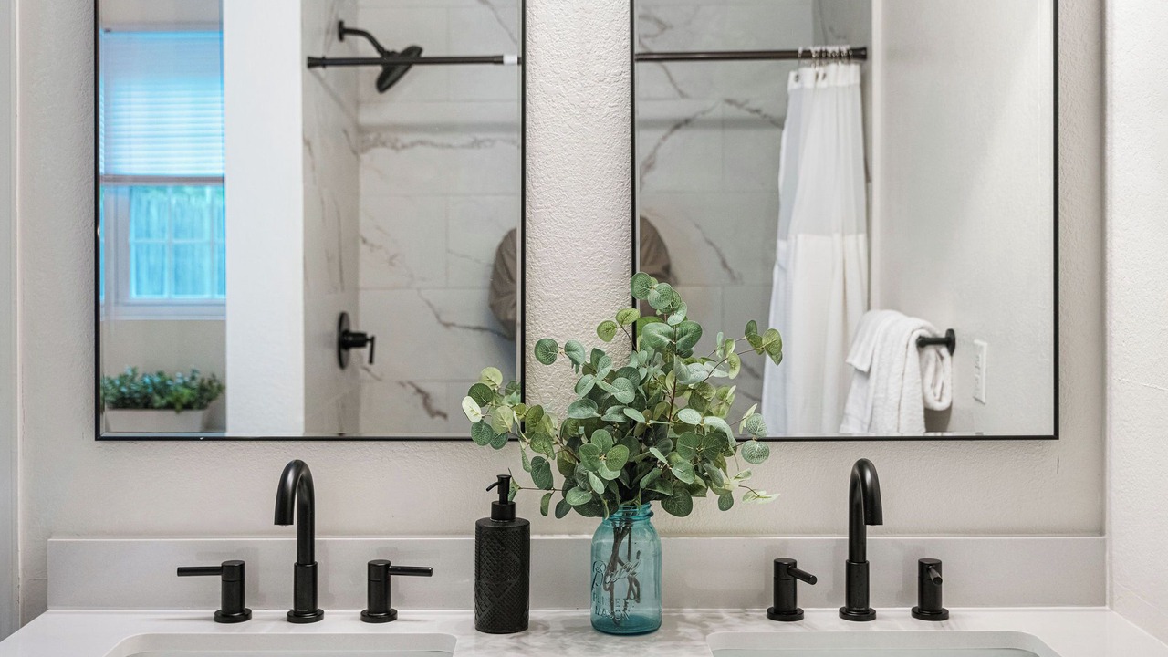 Photo of Bathroom in West Ocean City