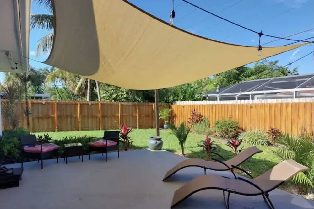 Photo of Patio Balcony in Bel Air