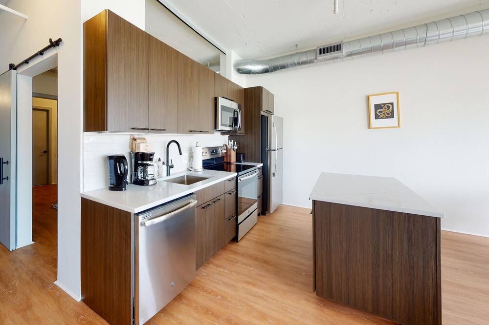 Photo of Kitchen in Eisenhower East