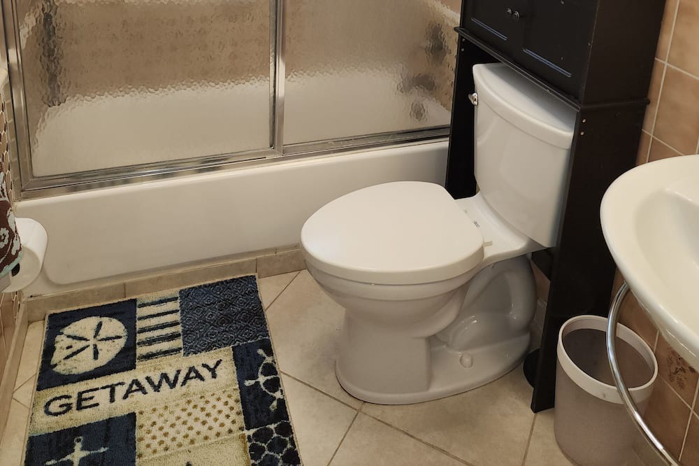 Photo of Bathroom in Margate