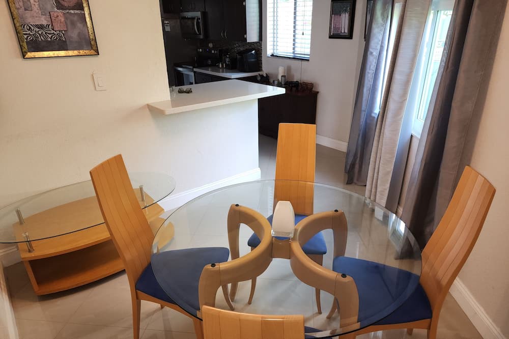 Photo of Livingroom in Margate
