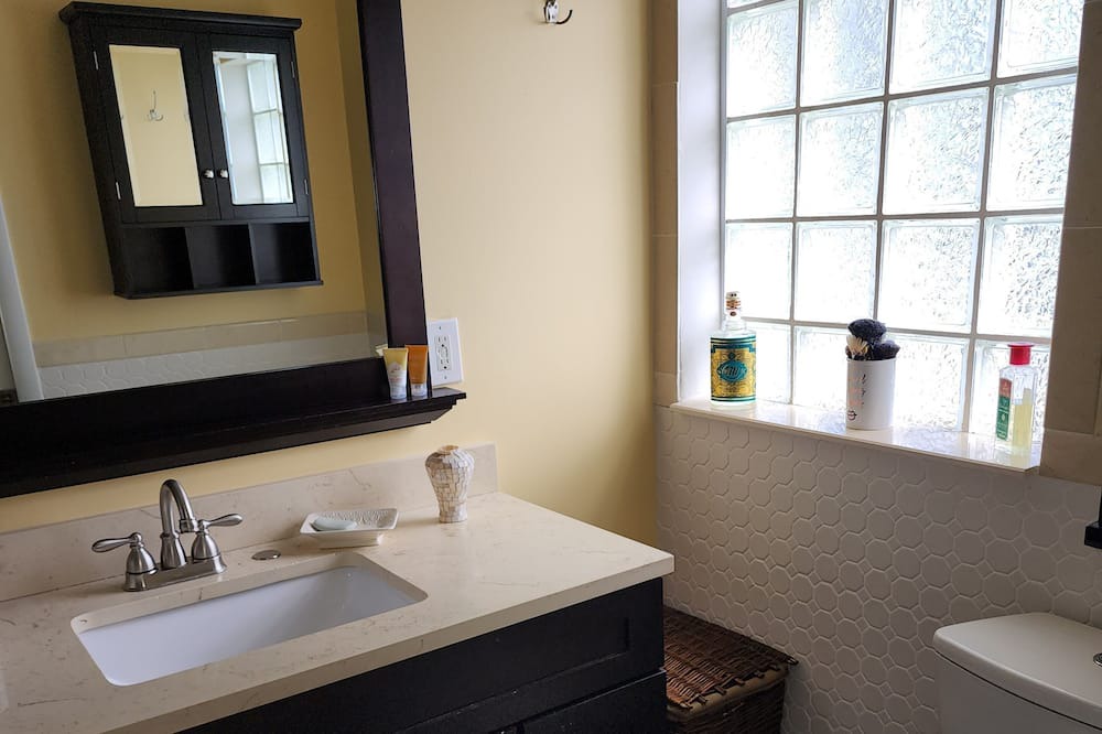 Photo of Bathroom in Margate