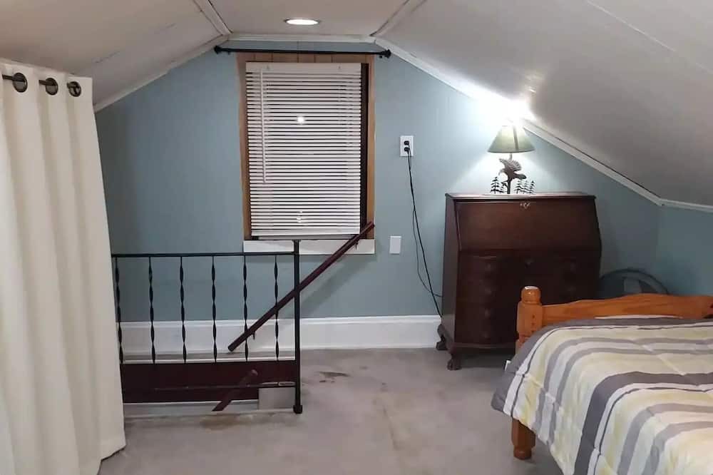 Photo of Bedroom in Silver Creek