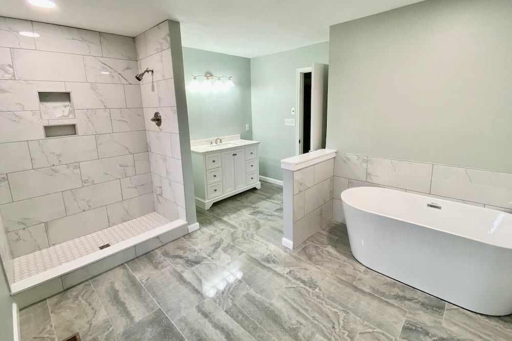 Photo of Bathroom in Allen