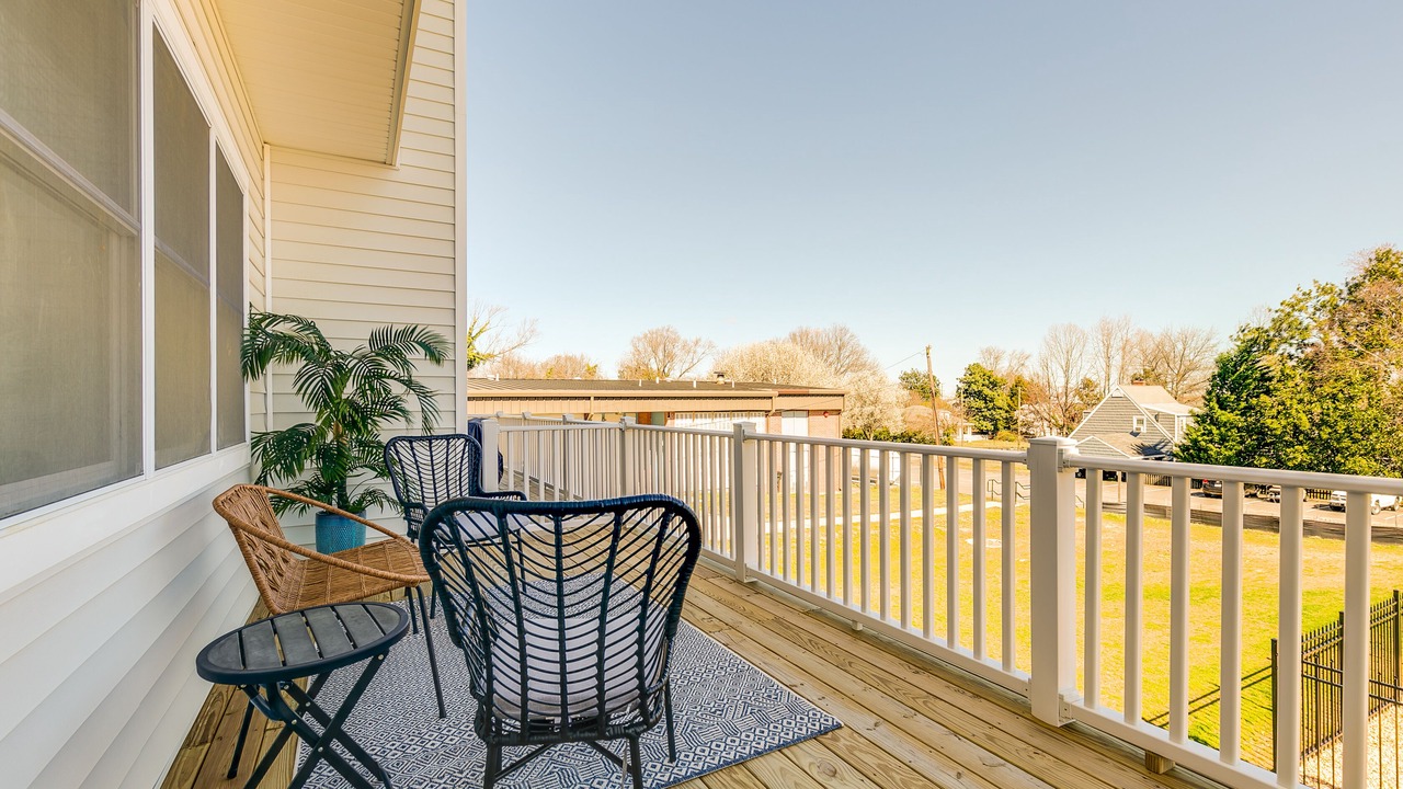 Photo of Outdoor in Issue
