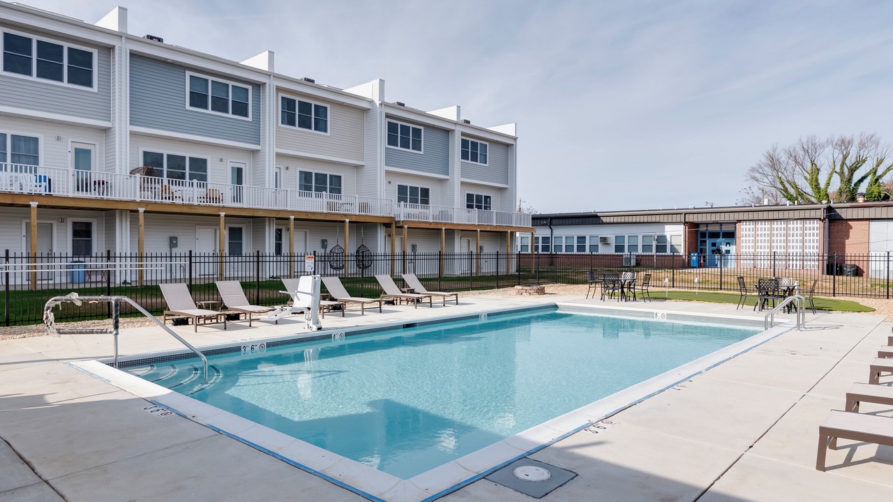 Photo of Outdoor in Issue