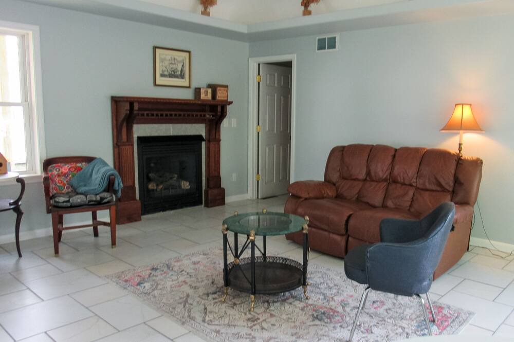 Photo of Livingroom in North Cape May