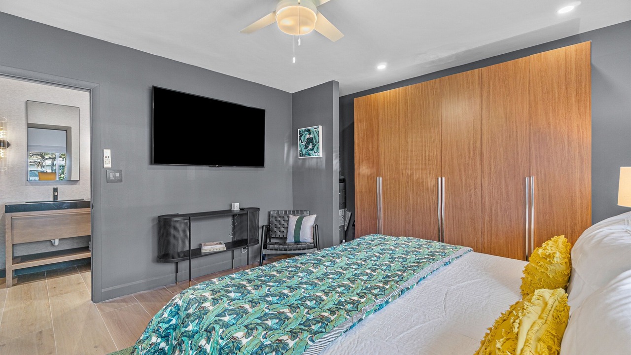 Photo of Bedroom in Deerfield Beach
