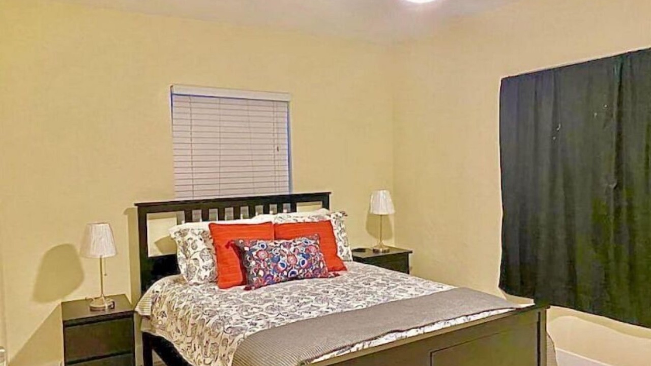 Photo of Bedroom in Highland Garden