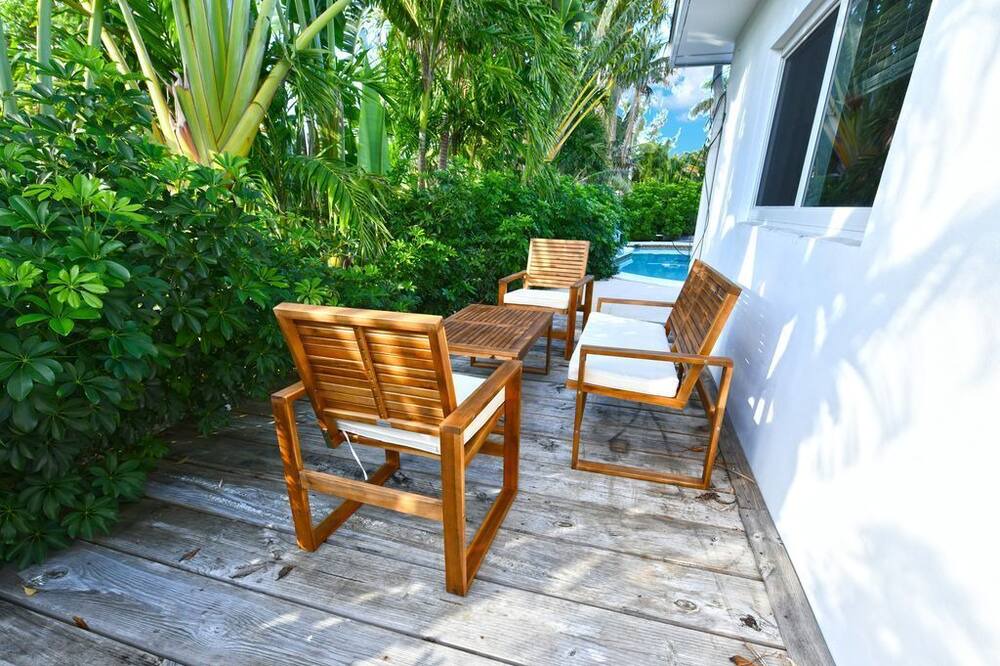 Photo of Patio Balcony in South Corals