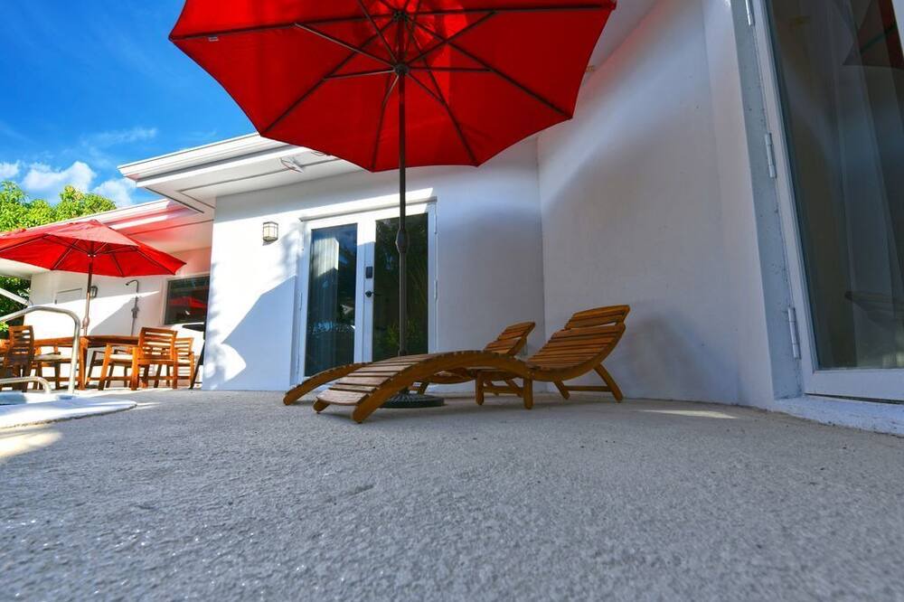 Photo of Patio Balcony in South Corals
