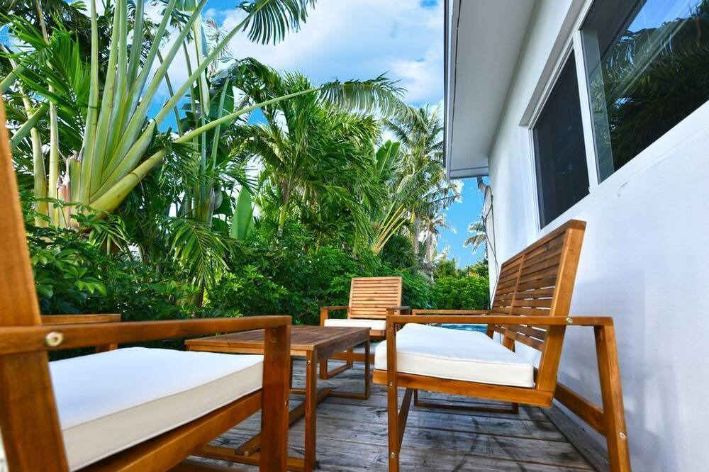 Photo of Outdoor in South Corals