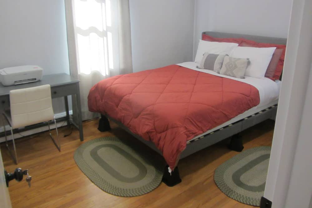 Photo of Bedroom in Hancocks Bridge
