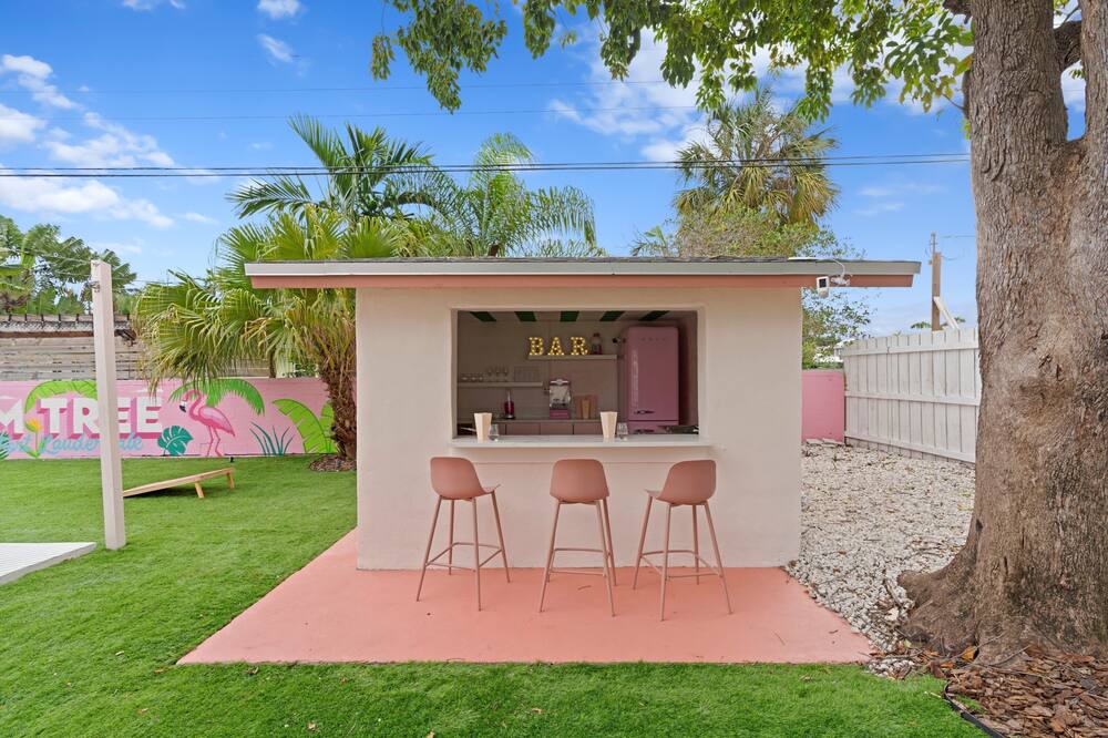 Photo of Outdoor in Coral Ridge