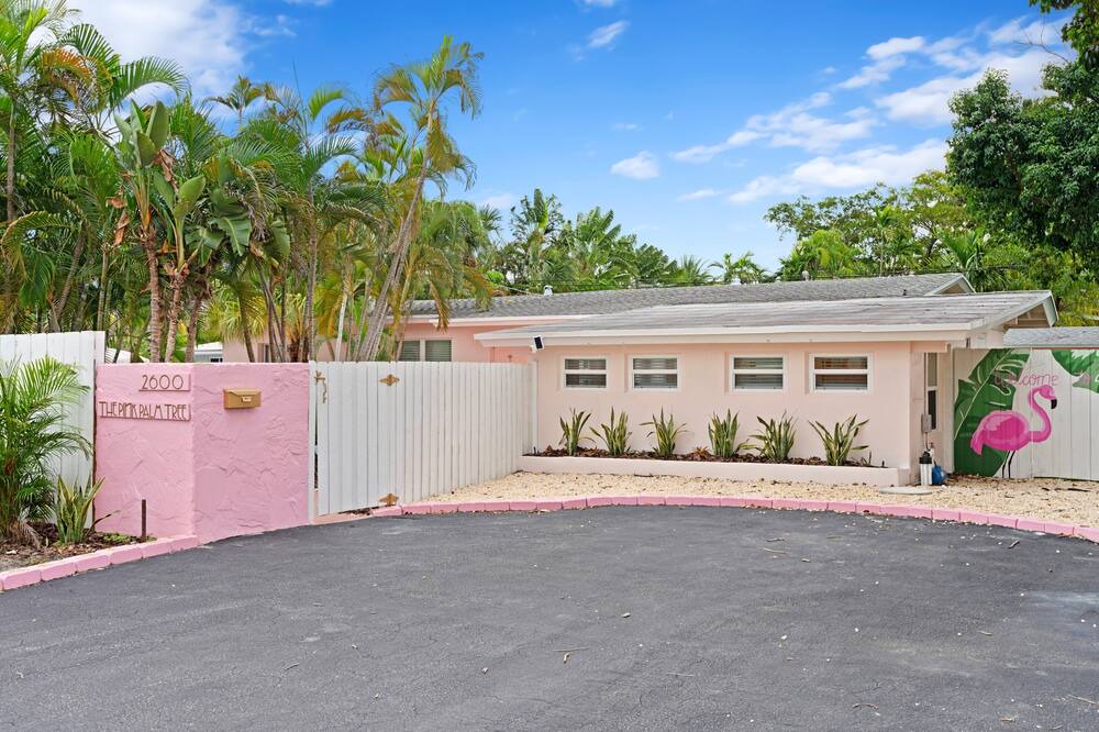 Photo of Outdoor in Coral Ridge
