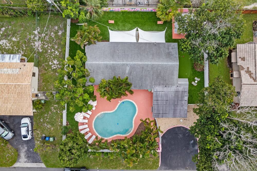 Photo of Outdoor in Coral Ridge
