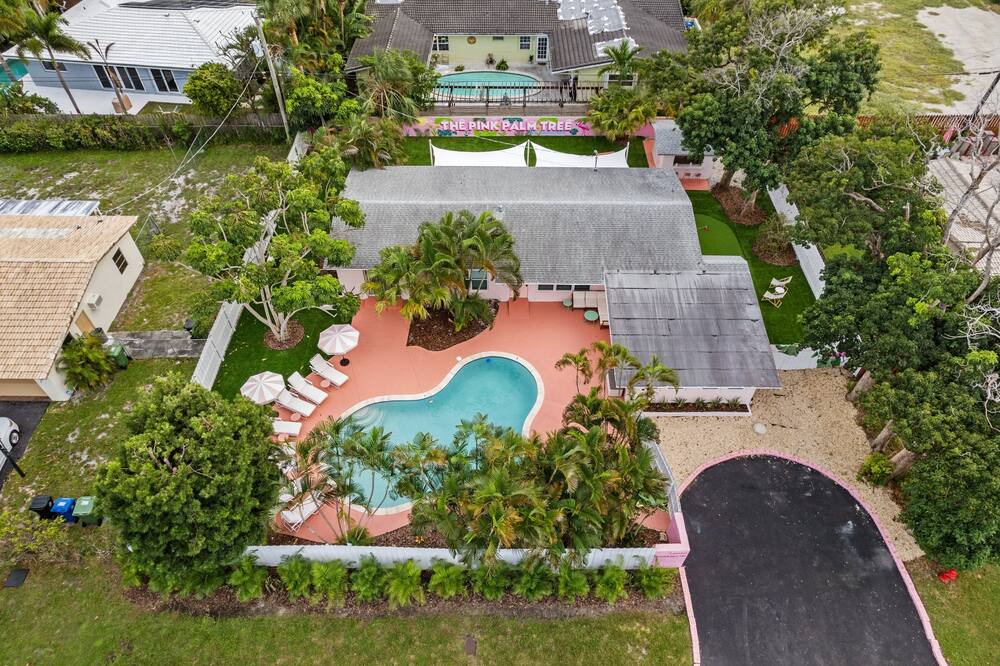 Photo of Outdoor in Coral Ridge