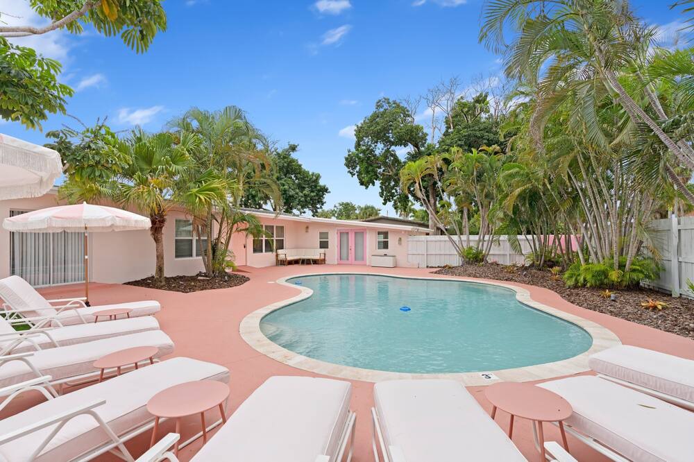 Photo of Outdoor in Coral Ridge