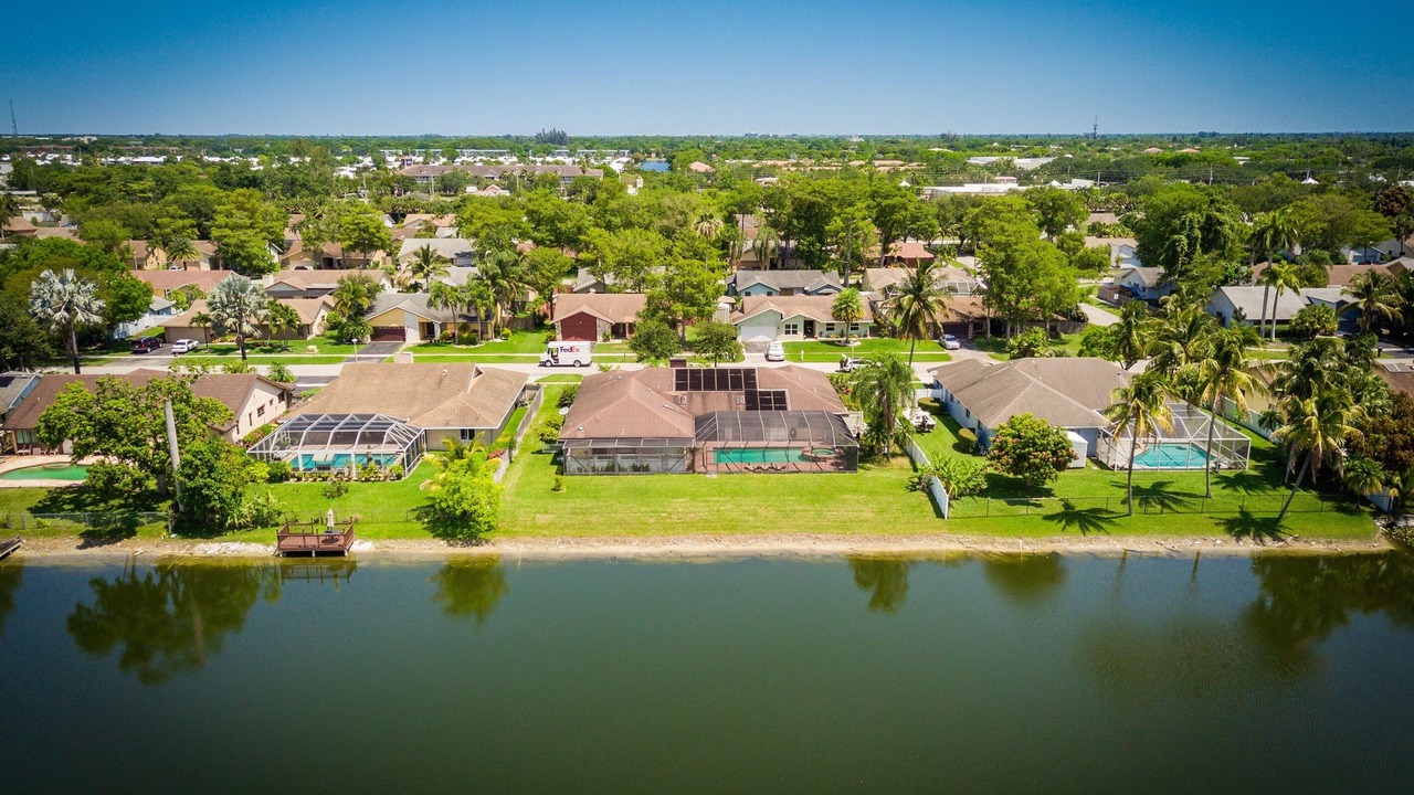Photo of Outdoor in Tamarac
