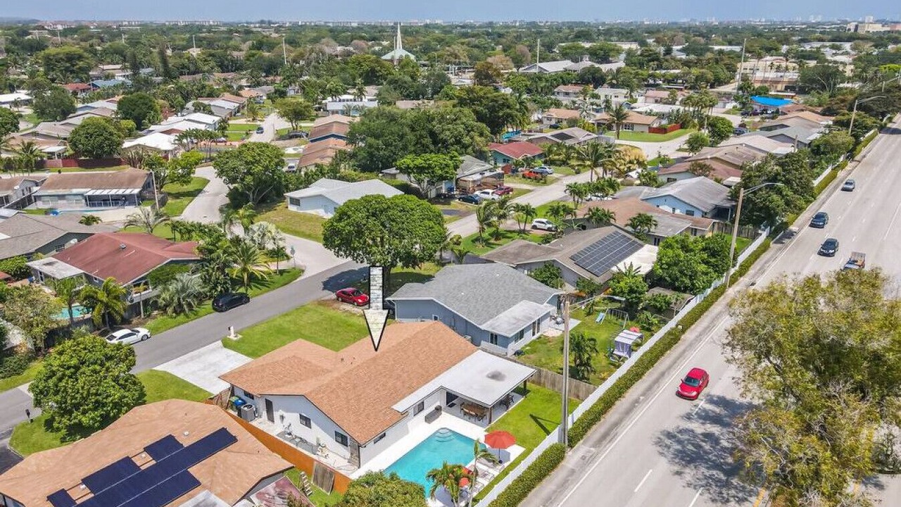 Photo of Outdoor in Palm Aire Village West