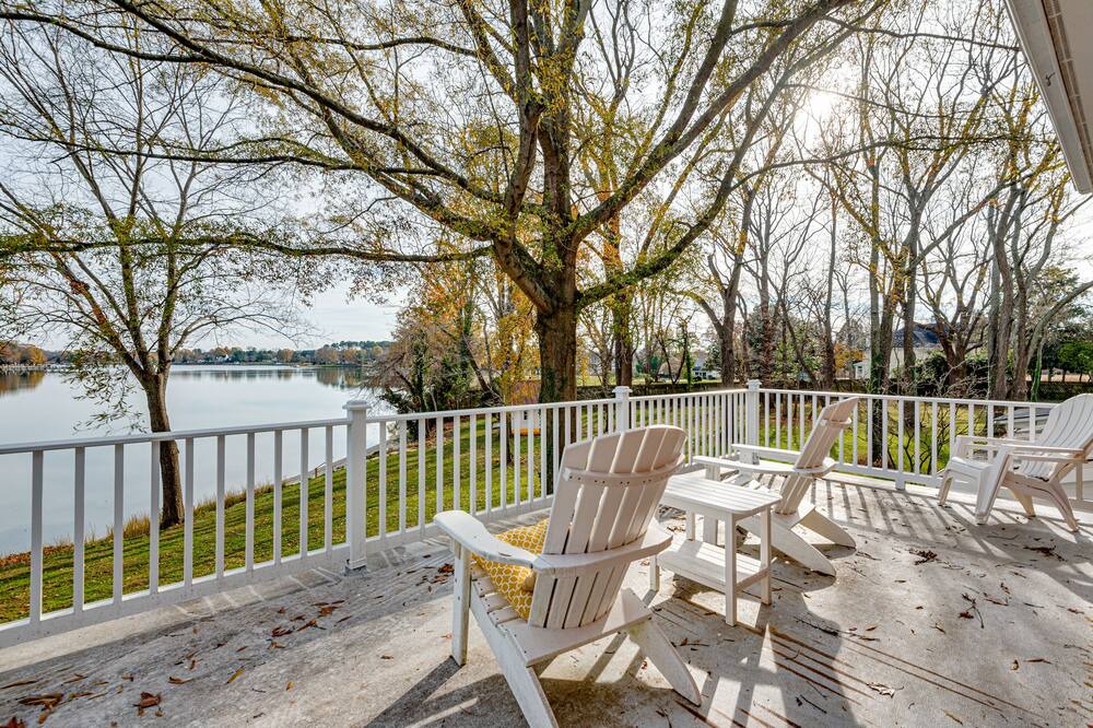 Photo of Outdoor in Unionville