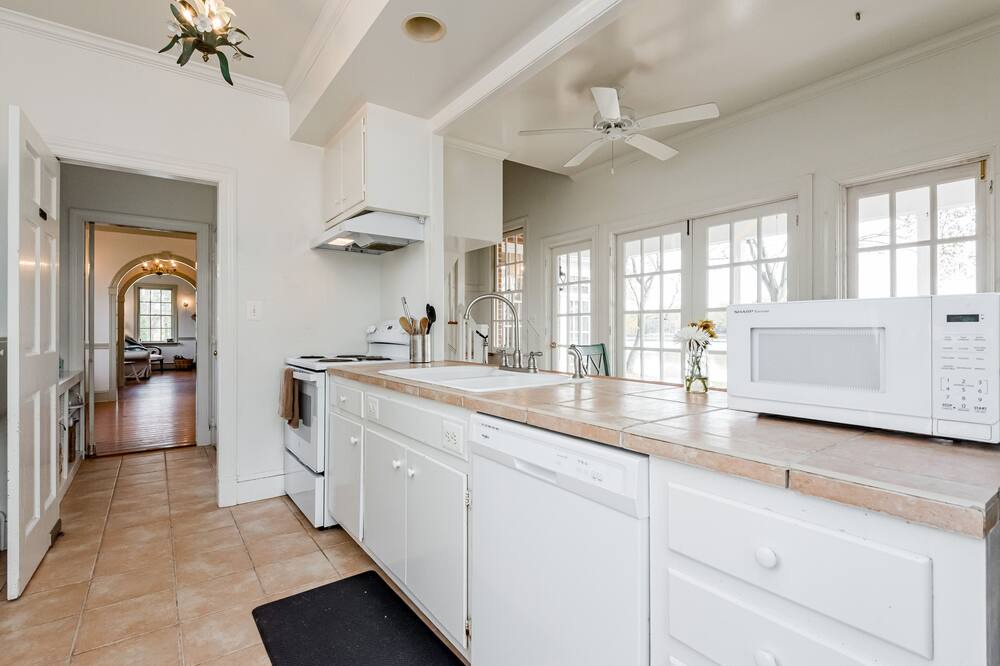 Photo of Kitchen in Unionville