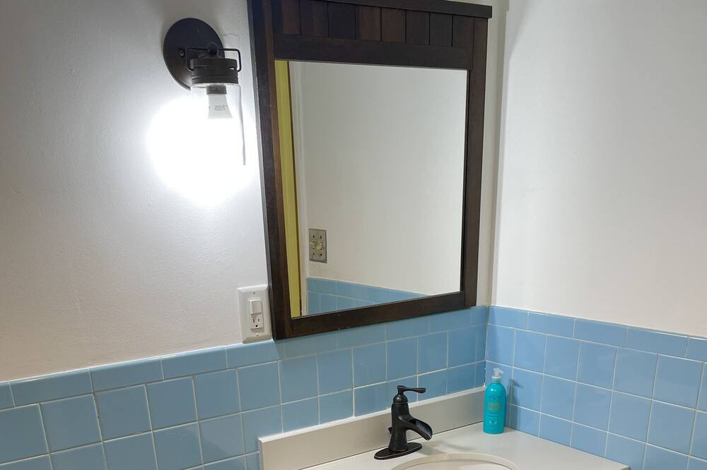 Photo of Bathroom in Cold Spring