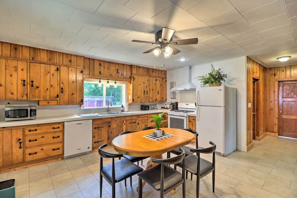 Photo of Kitchen in Eureka