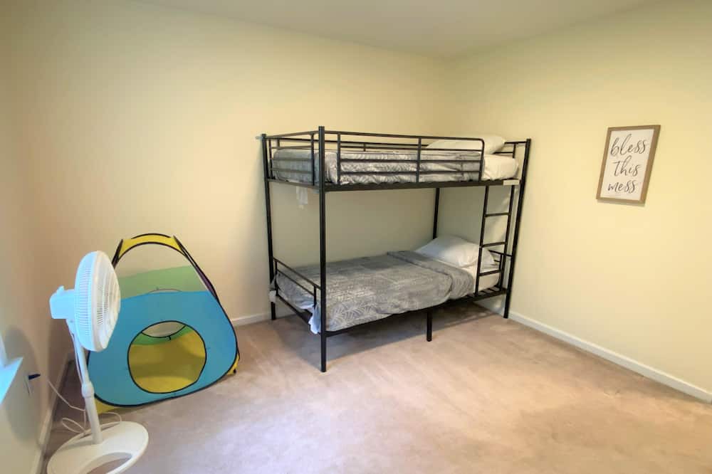 Photo of Bedroom in Dennisville