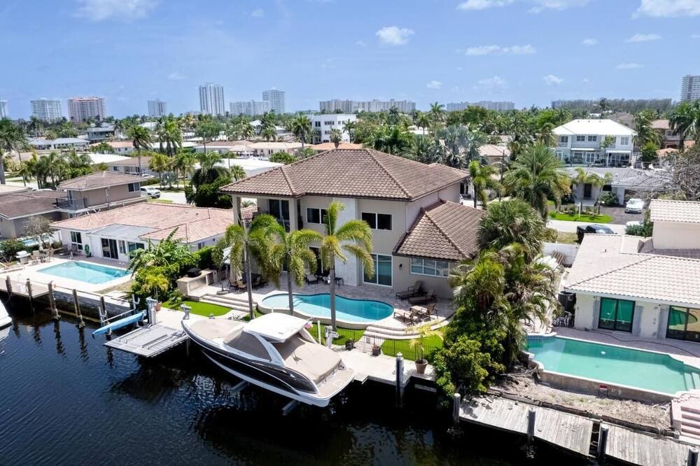 Photo of Outdoor in Pompano Isles