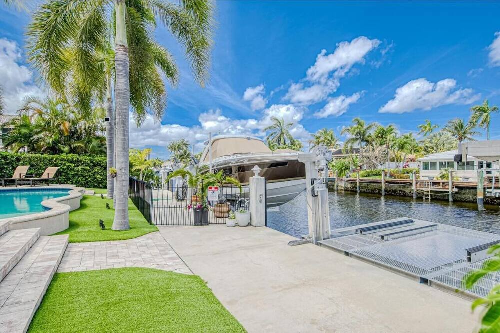 Photo of Outdoor in Pompano Isles