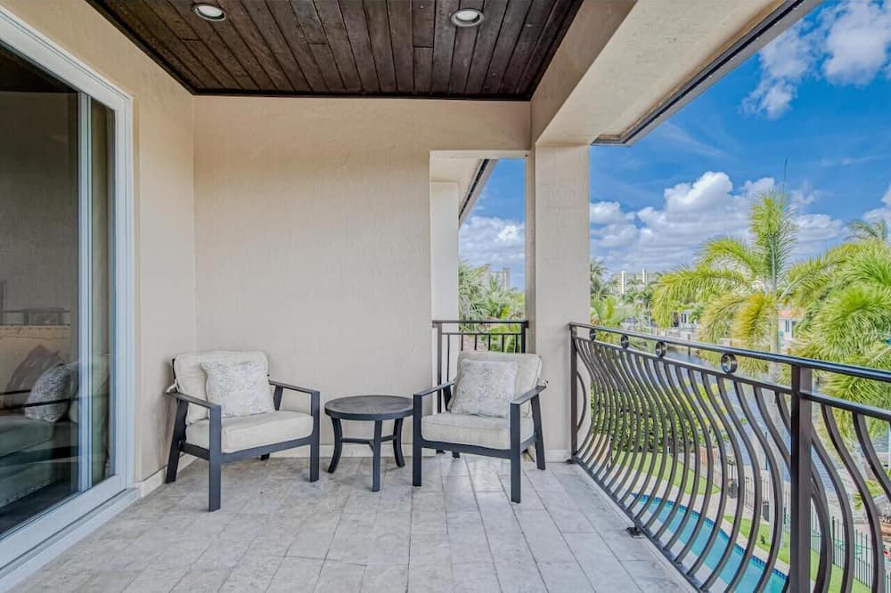Photo of Patio Balcony in Pompano Isles