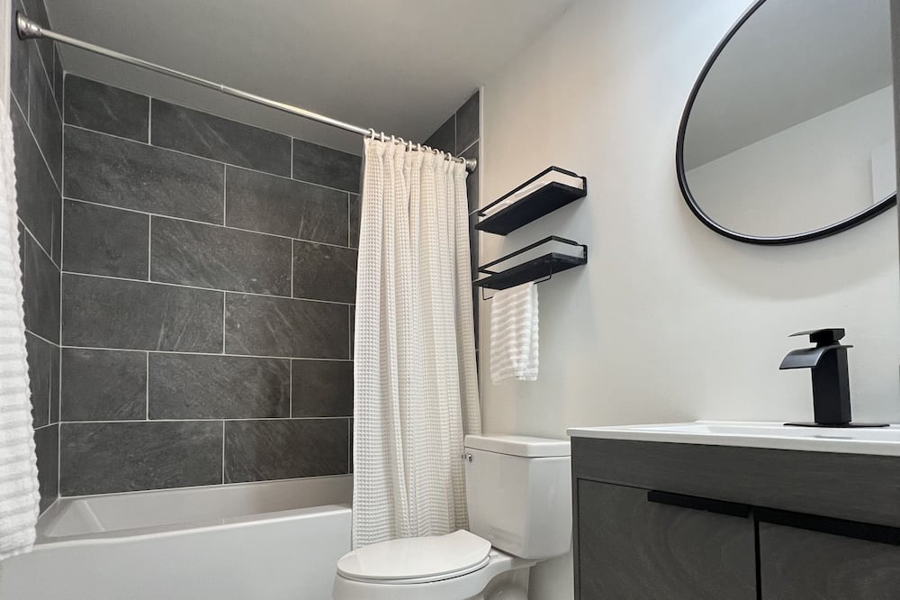 Photo of Bathroom in Chesapeake Ranch Estates-Drum Point