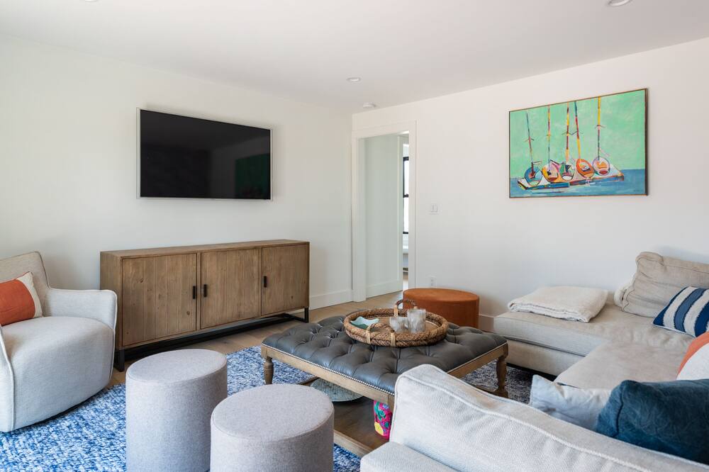 Photo of Livingroom in West Chatham