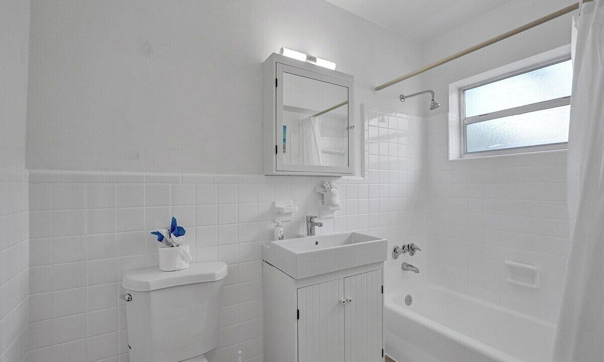 Photo of Bathroom in North Beach