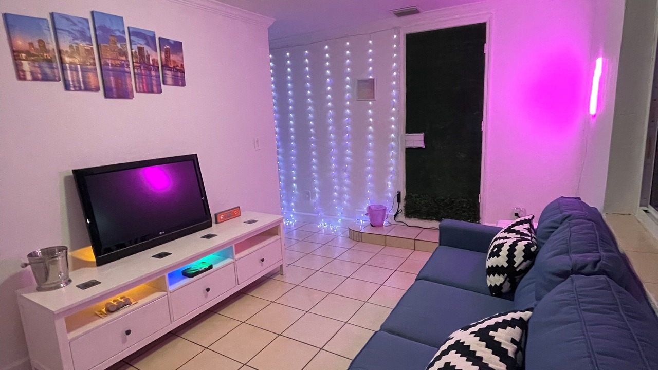 Photo of Livingroom in West Little River