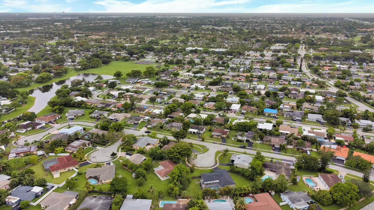 Photo of Outdoor in Tamarac