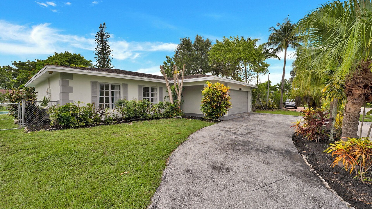 Photo of Outdoor in Tamarac