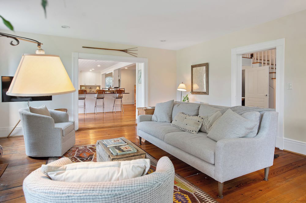 Photo of Livingroom in Madison