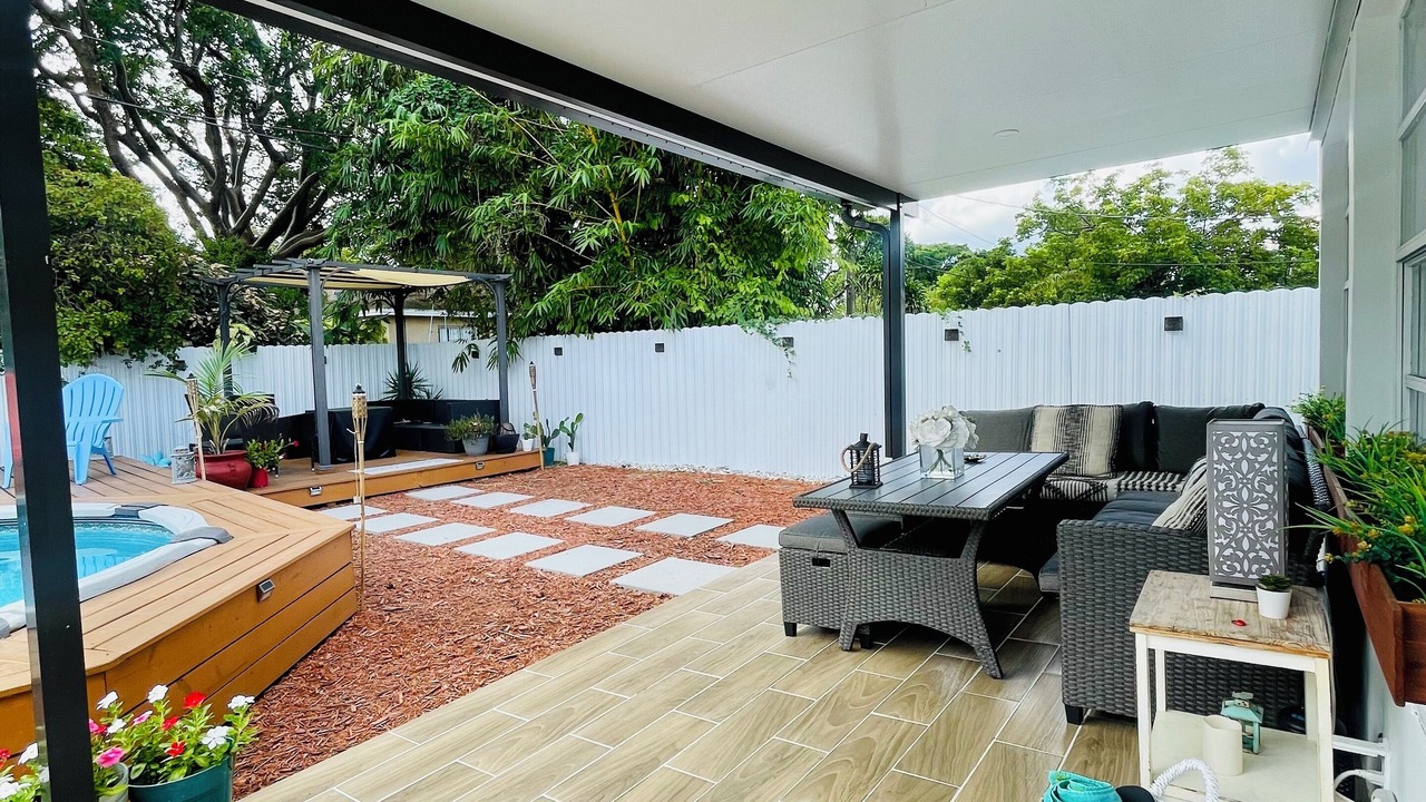 Photo of Outdoor in North Andrews Gardens