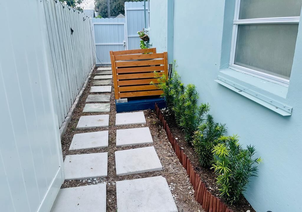Photo of Outdoor in North Andrews Gardens