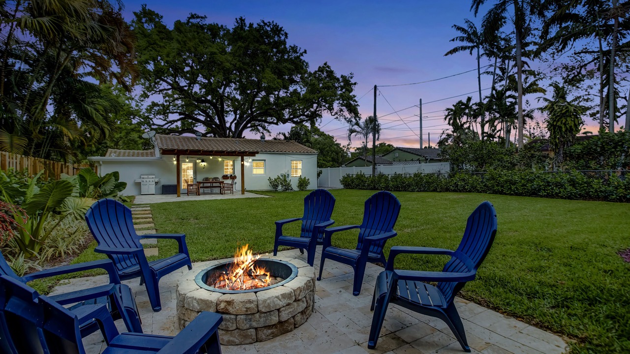 Photo of Outdoor in Citrus Isles